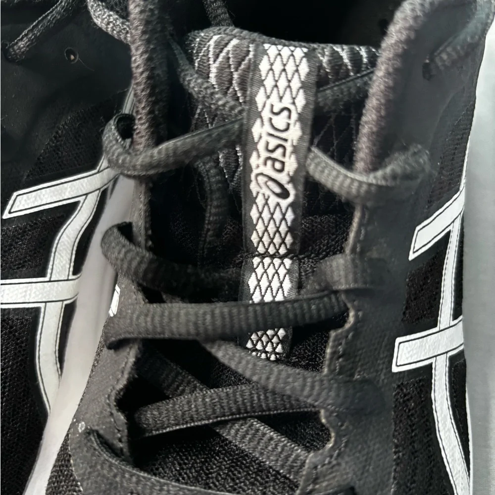 Asics Black & White Patriot 12 Performance Running Shoes
